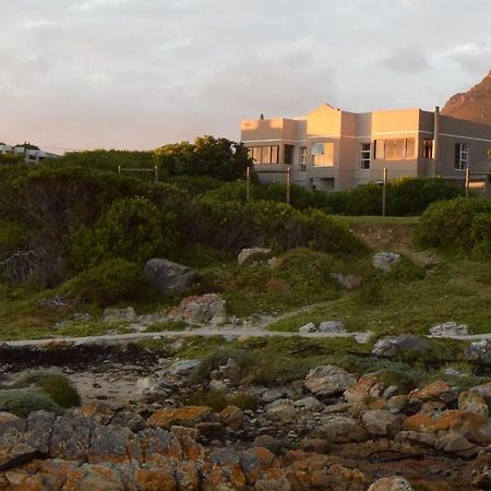 Strandloper Apartments Hermanus Exterior photo